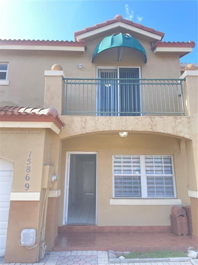 Building Photo - 15869 SW 70th Terrace Rental