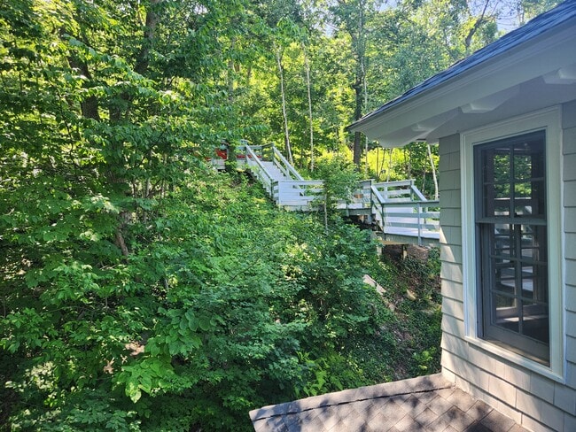 Photo - 134 Mountain Rd