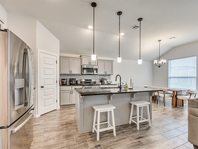 Photo - 2323 Arcady Ave