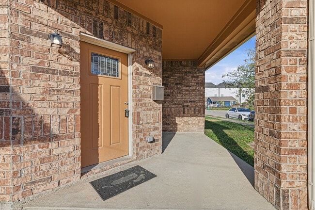 Photo - 2906 Anita St