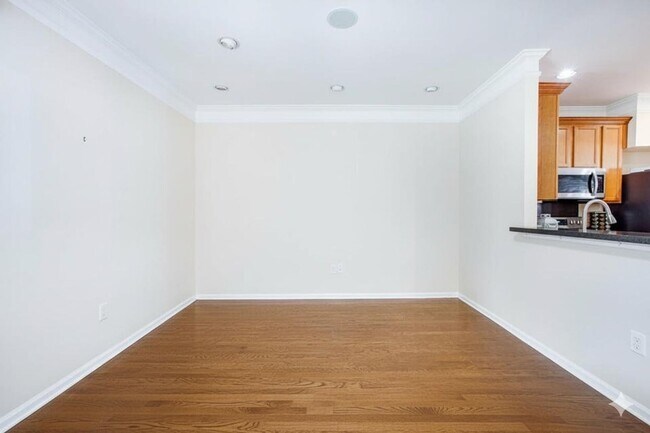 Photo - 2 Bedroom, 2.5 Bathroom Townhome in Landings at Montague - Goose Creek