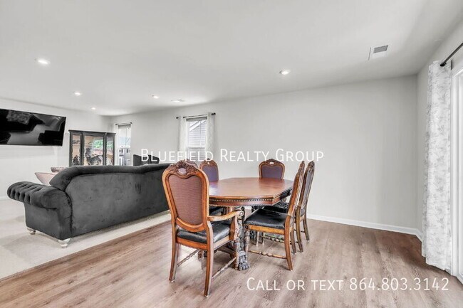 Photo - 244 Ingram Ct