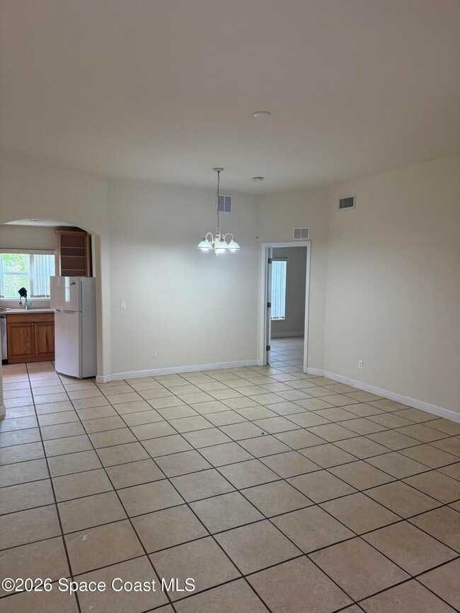 Photo - 1352 Gem Cir