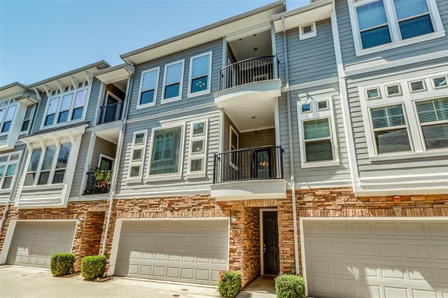 Photo - 2326 Stutz Dr Unit 103