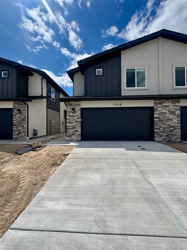 Photo - New Construction 3 Bedroom Townhome in University Park