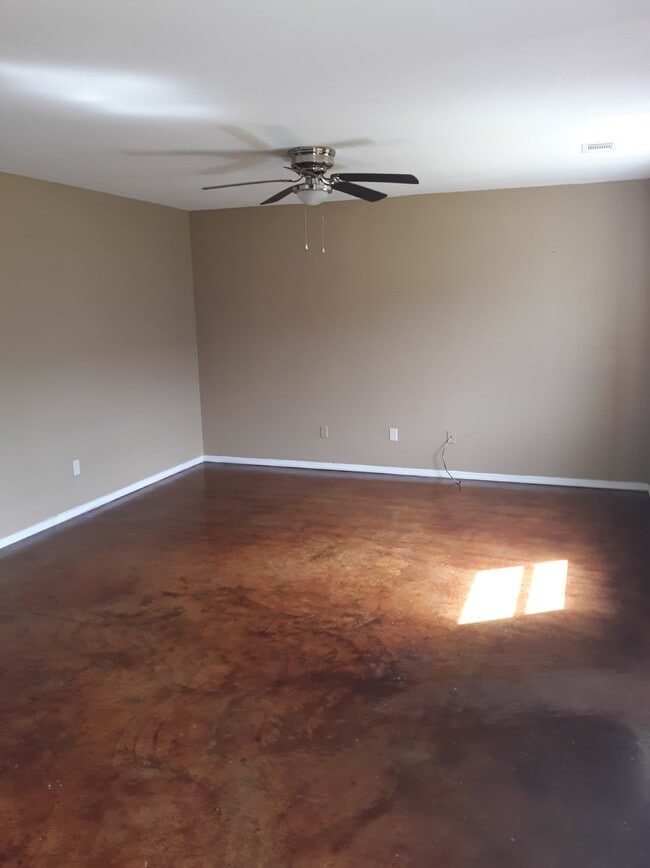 Photo - "Charming 2 Bedroom Apartment in Bono, AR with Spacious Layout and Convenient Location!" Unit Apt C