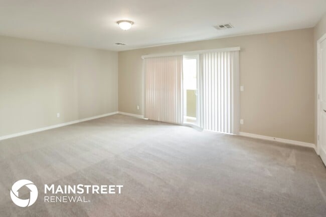 Photo - 2000 N 36th St