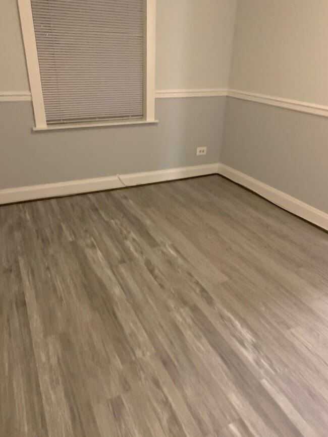 Photo - 148 N East Ave