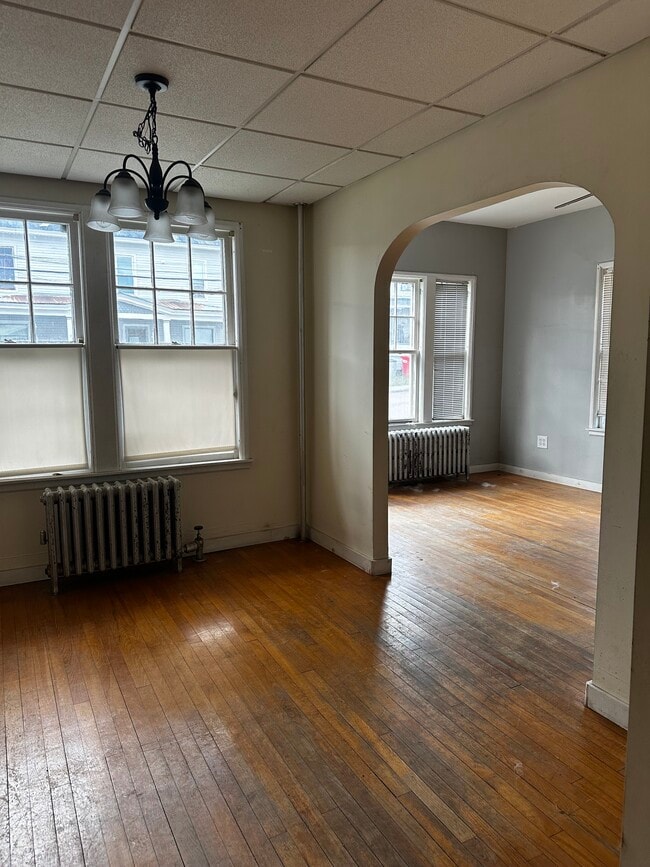 Photo - 169 Church St