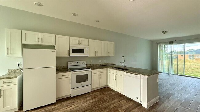 Photo - 710 Leopard Ct