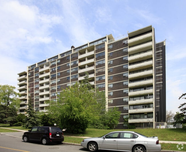 Building Photo - James Garden Apartments