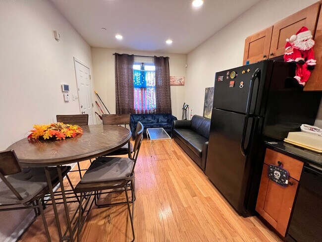 Photo - 3722 Brandywine St Unit A