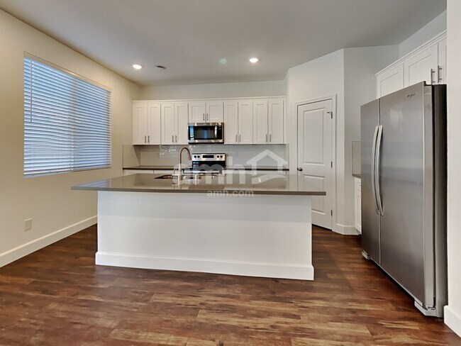 Photo - 8939 Tiger Tooth Ave