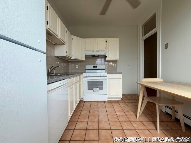 Photo - 367 Somerville Ave Unit G