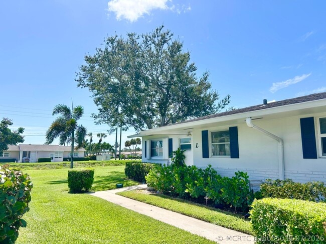 Building Photo - 2766 Emory Dr W