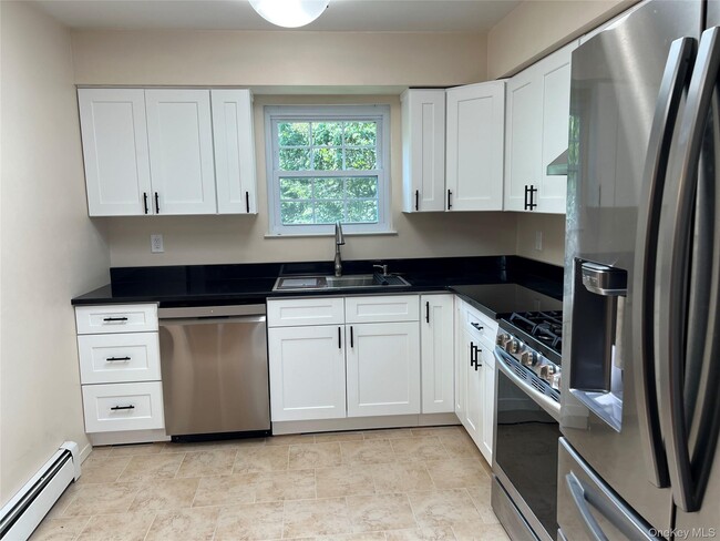Building Photo - 32 Hammond Rd Rental
