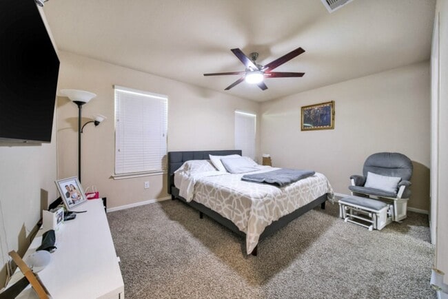 Building Photo - 2919 Iron Range Ct