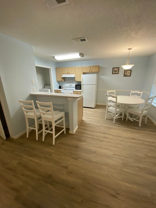 Photo - 5080 Gautier Vancleave Rd