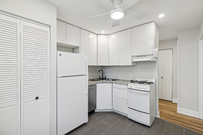 Photo - 2602 E Lehigh Ave Unit 2