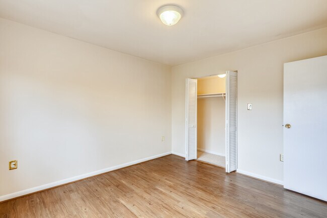 Photo - 7611 Maple Ave Unit 602