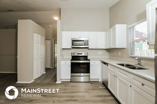 Photo - 3222 6th Ave W