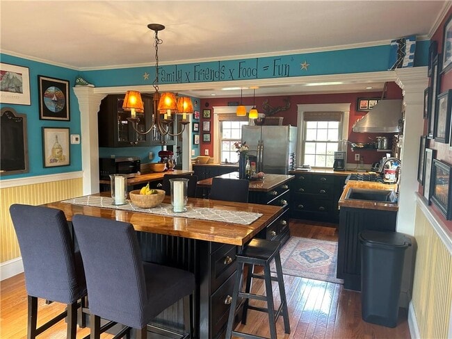 Photo - 7 Boulevard E