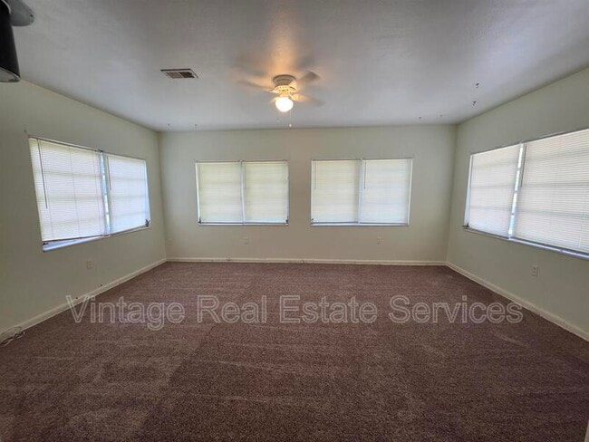 Photo - 1103 N Crystal Terrace