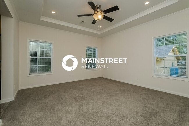 4 Bedroom Pet-Friendly Home in St. Petersburg, FL with Main Street Renewal