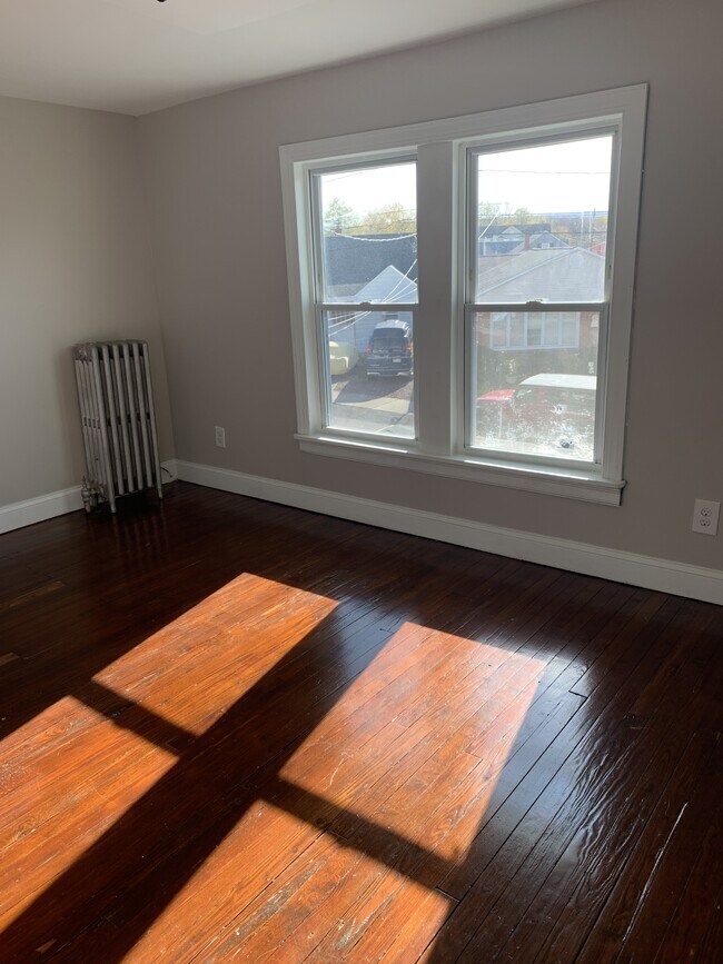 Photo - 1812 Scarboro St