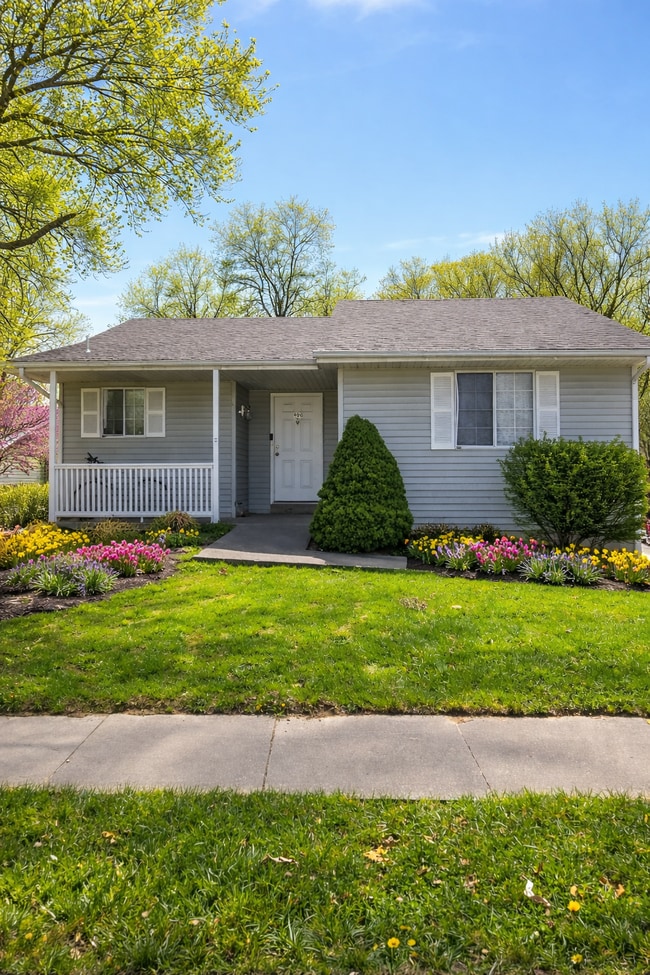 Building Photo - 800 Huntridge Dr