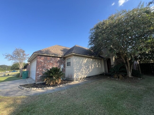 Building Photo - 2568 Middletowne Dr Rental