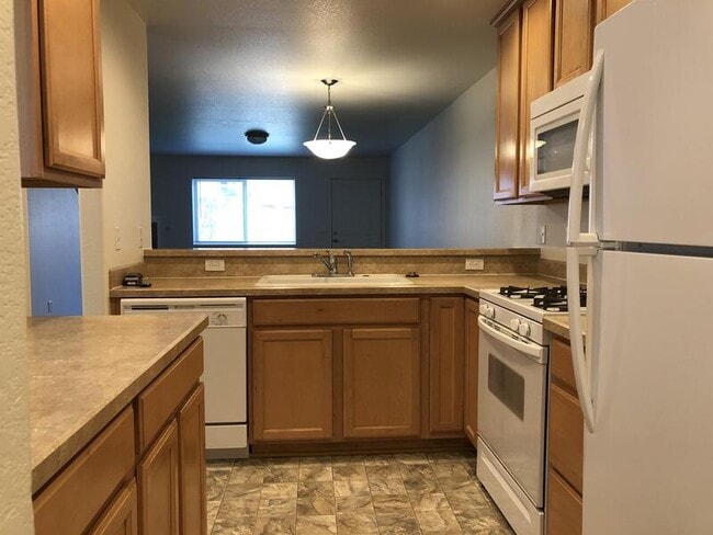 Photo - 2444 SW 23rd St