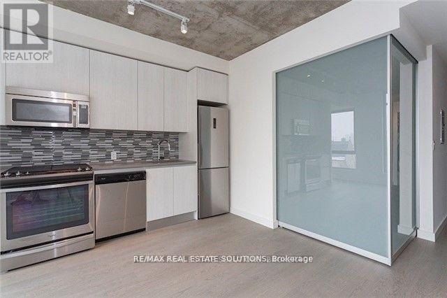 Photo - 111 Bathurst St Unit 407