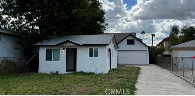 Photo - 1012 Aldgate Ave