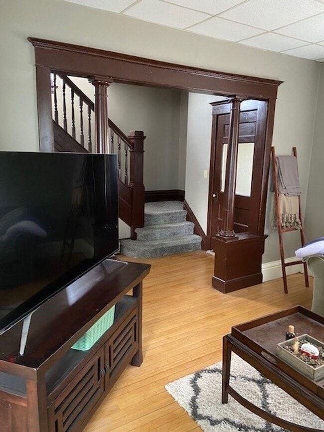 Photo - Charming 4 Bedroom 2 Bath House