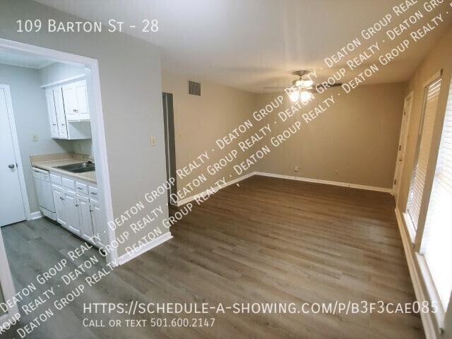 Building Photo - 109 Barton St Unit 28