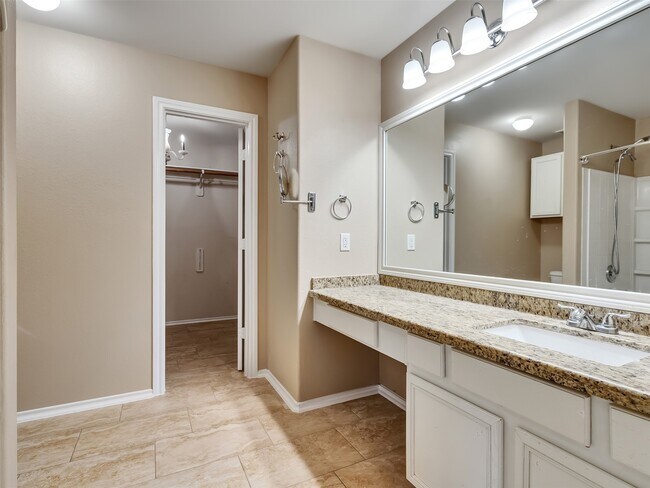 Photo - 34 W Sage Creek Pl