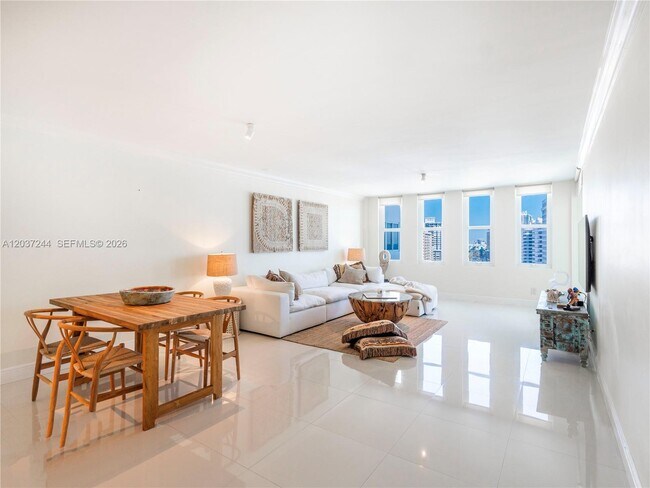 Photo - 5401 Collins Ave Unit 1013