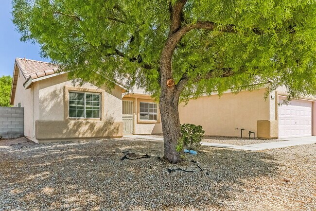 Photo - 4738 Zia Ridge St