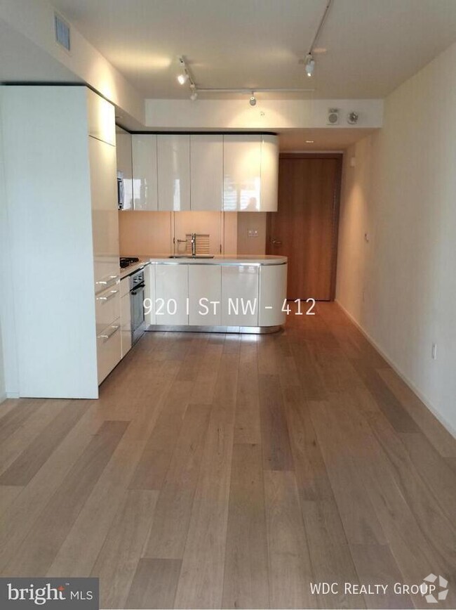 Building Photo - 920 I St NW Unit 412 Rental