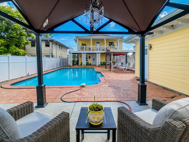 Photo - 1605 Ocean Dr House