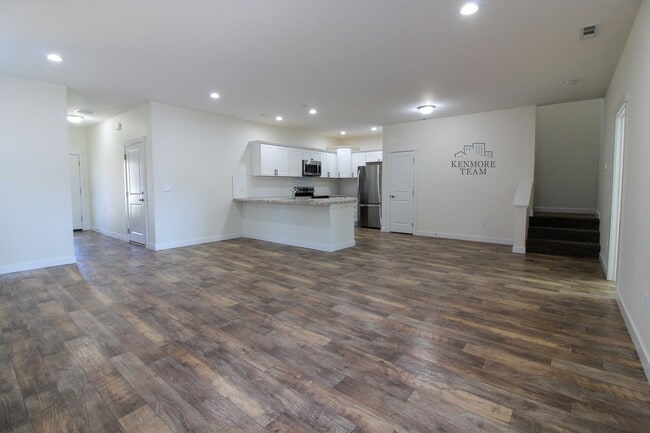 Photo - 3 Bedroom, 2.5 Bath Townhome in Kennewick