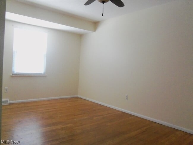 Photo - 762 Mentor Ave Unit 31