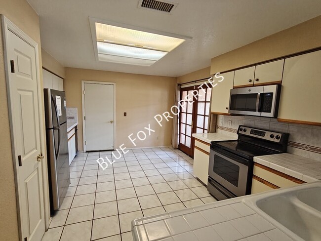 Photo - 131 E Horizon Cir