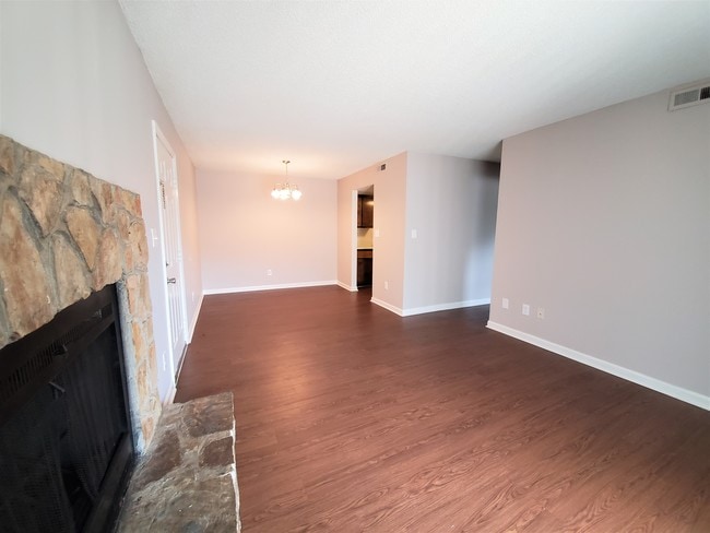 Photo - Pinehurst Apartments