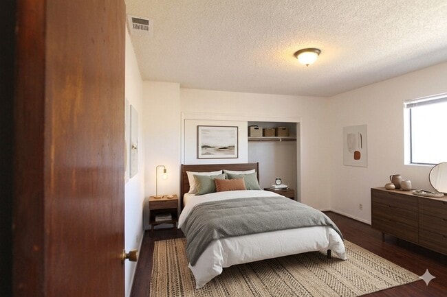 Photo - 308 N Primrose Ave Unidad #D