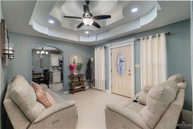 Photo - 1510 Arboledas Dr
