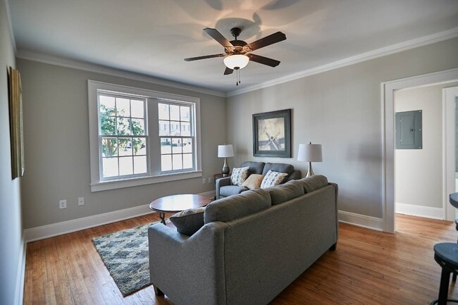 Photo - Parkview Apartments