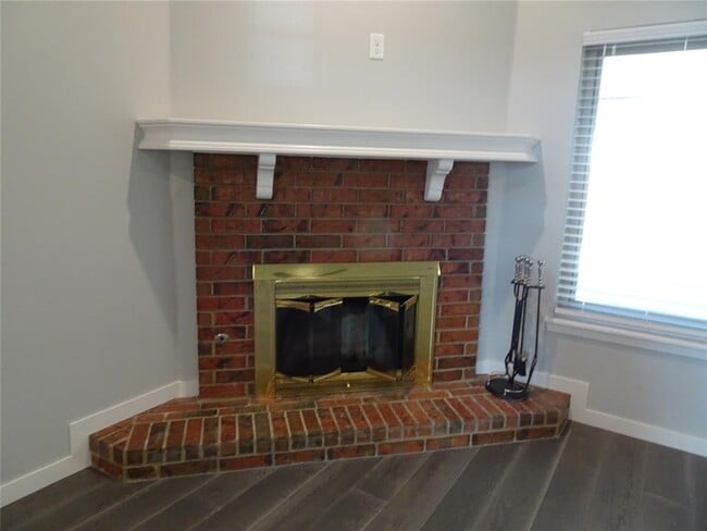 Photo - 8412 Pinewood Dr