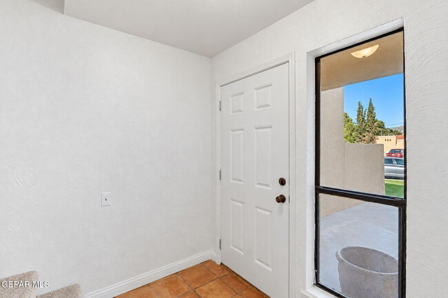 201 Mulberry Ave